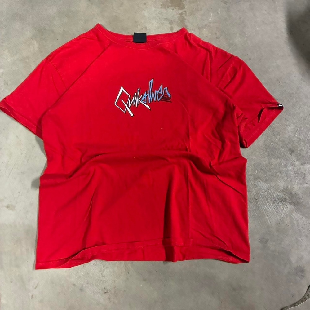 Vintage Quiksilver Surf Tee Red White Graphic Y2K Skater Beach